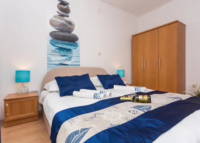 Izi 3 U Kornicu Na Otoku Krku-plavi Apartamento